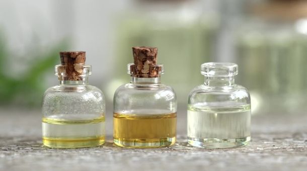 The 5 Best Essential Oils for Weight Loss